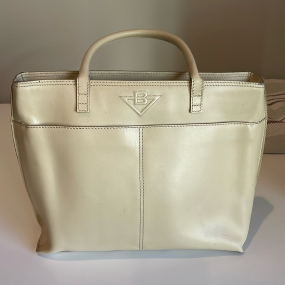 Bottega Veneta vintage leather cream color handbag - Picture 1 of 11